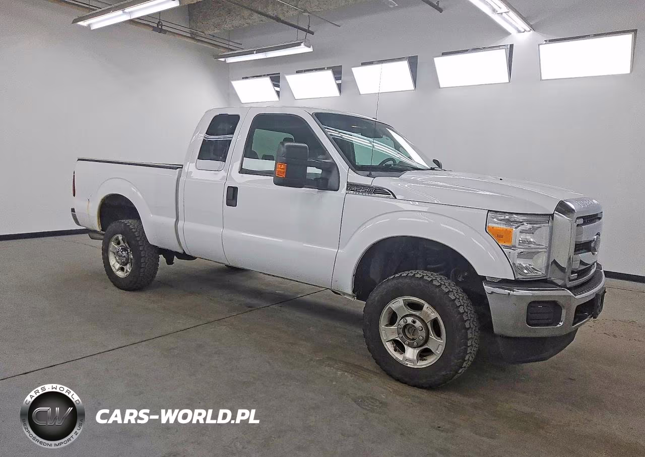 2016 Ford F250 Super Duty VIN:1FT7X2B64GEB92303 - 4