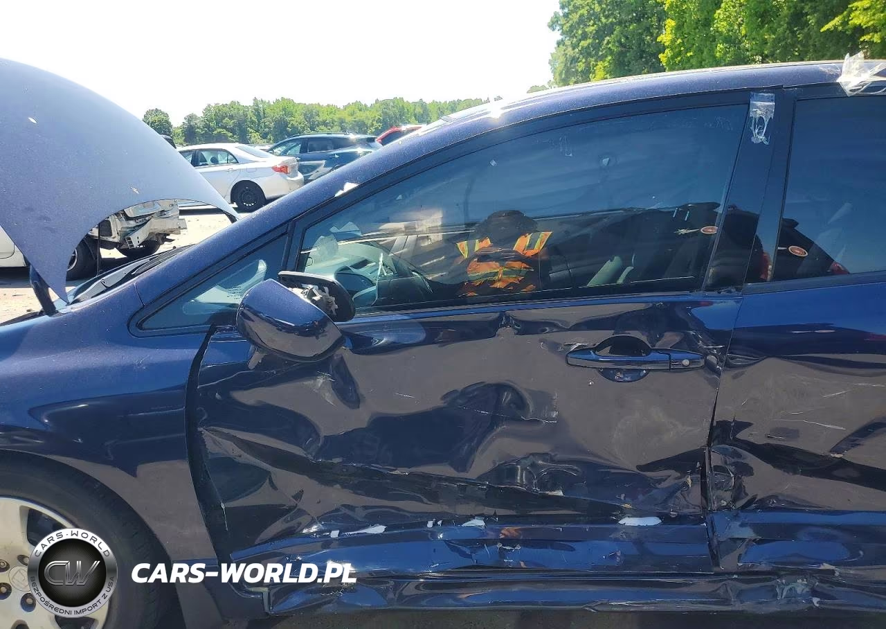 2008 Honda Civic Lx VIN:2HGFA165X8H510378 - 7
