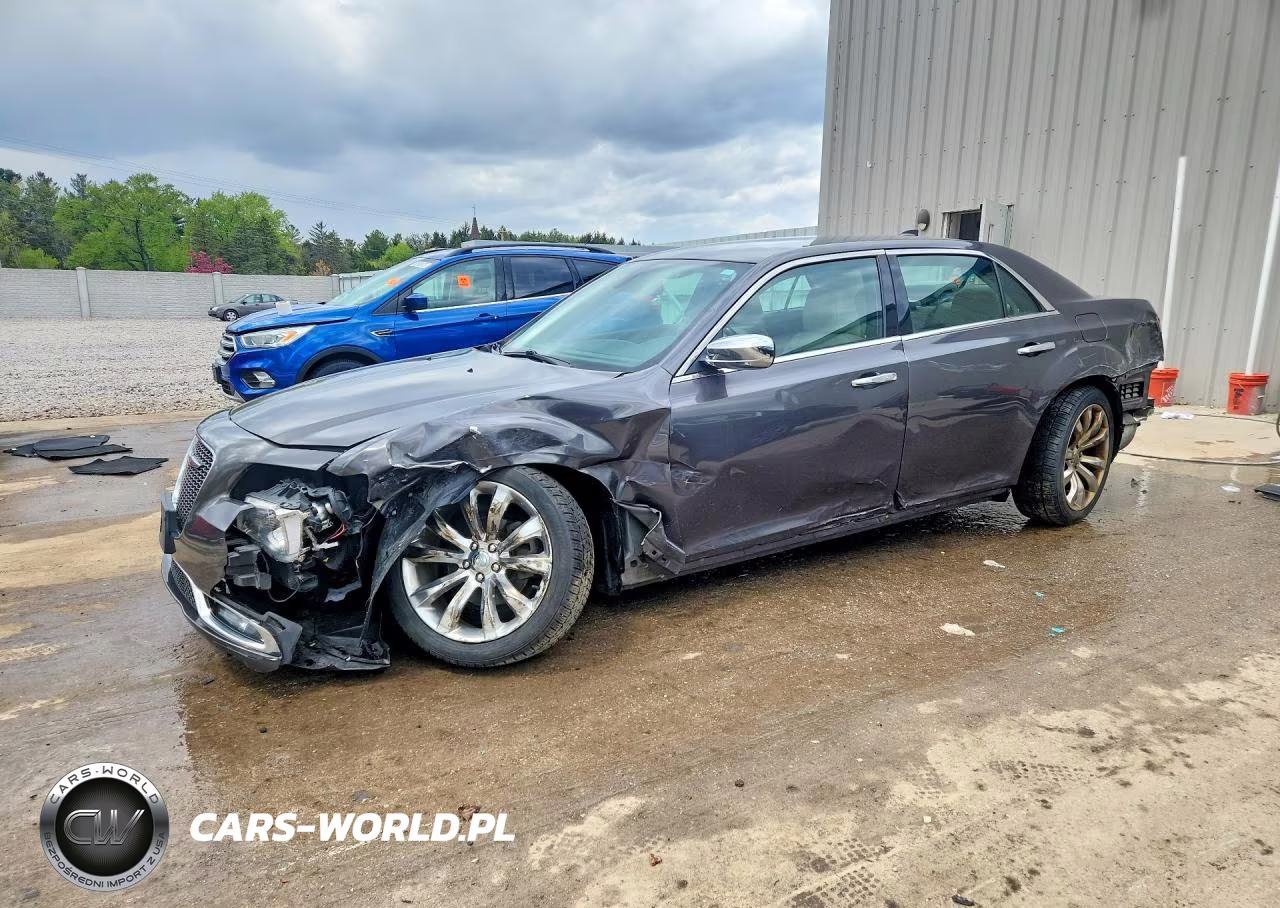 2018 Chrysler 300 Limited