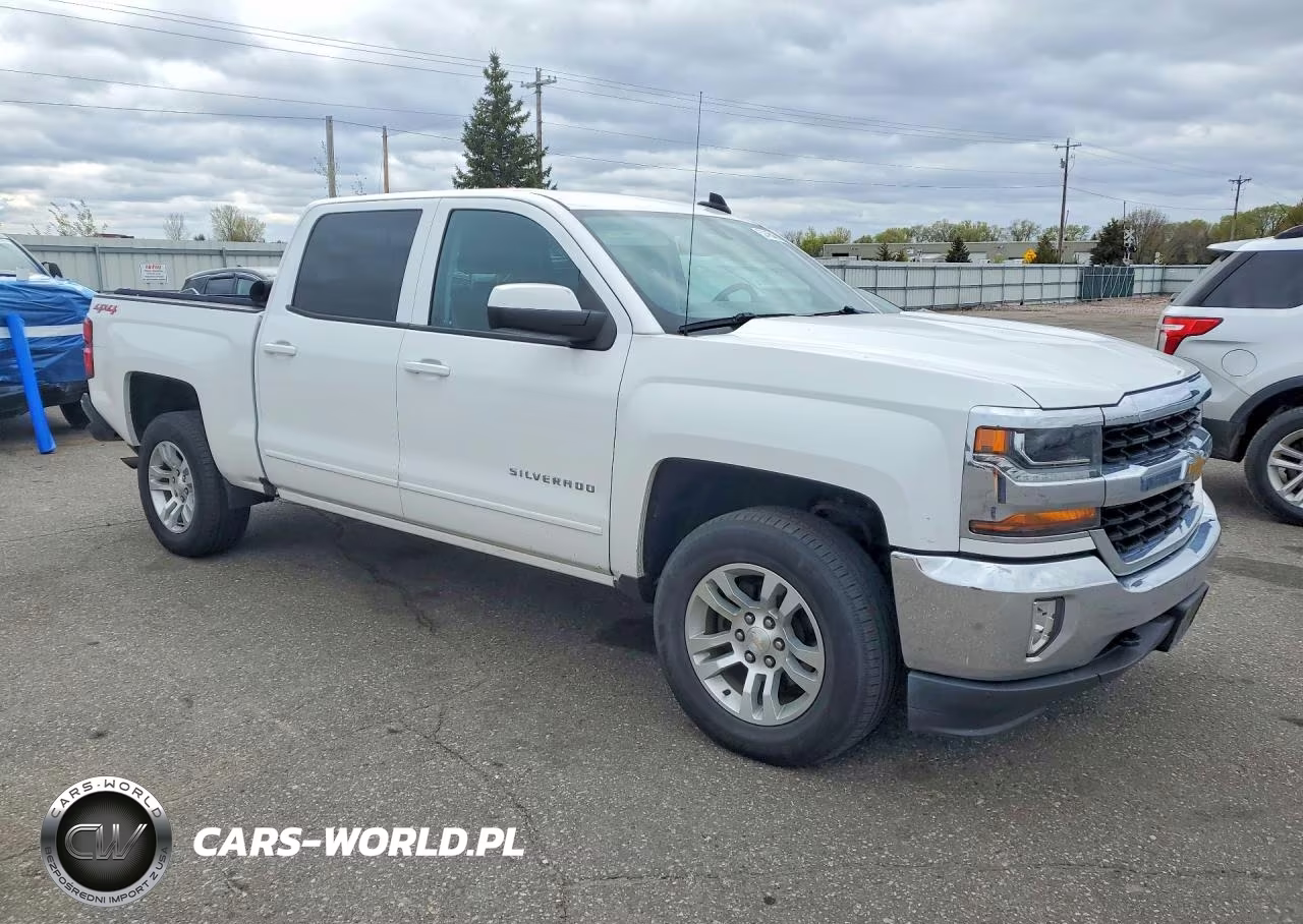 2018 Chevrolet Silverado K1500 Lt VIN:3GCUKREC2JG646463 - 4