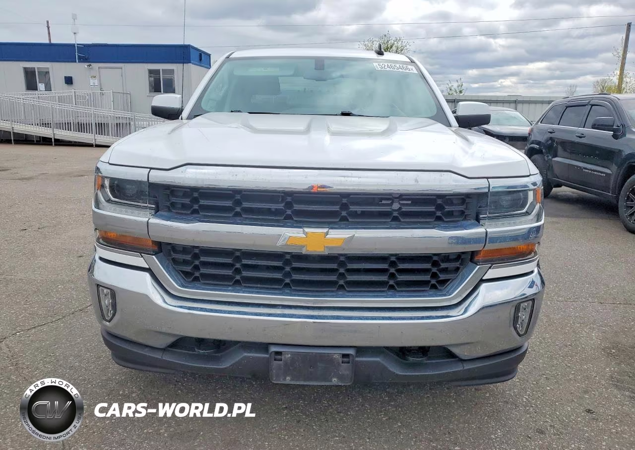 2018 Chevrolet Silverado K1500 Lt VIN:3GCUKREC2JG646463 - 5