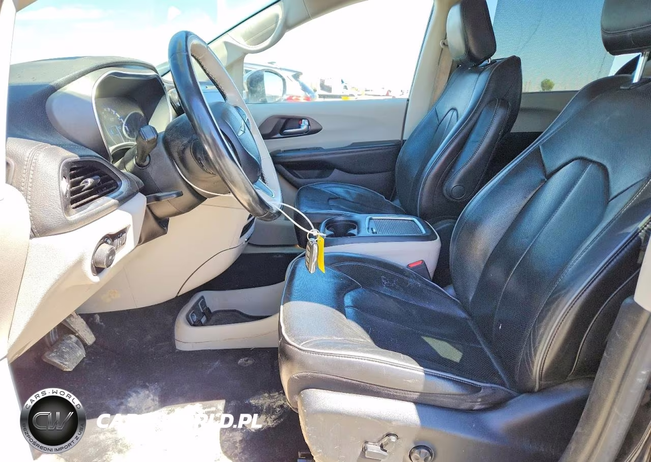 2020 Chrysler Pacifica Limited VIN:2C4RC1GG1LR272445 - 7