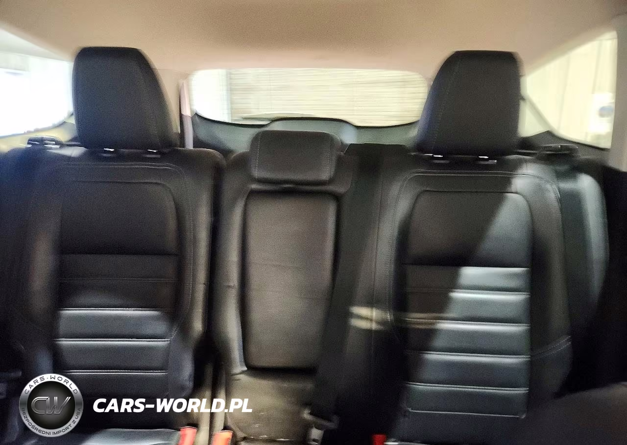 2018 Ford Escape Titanium VIN:1FMCU9J91JUD46535 - 10