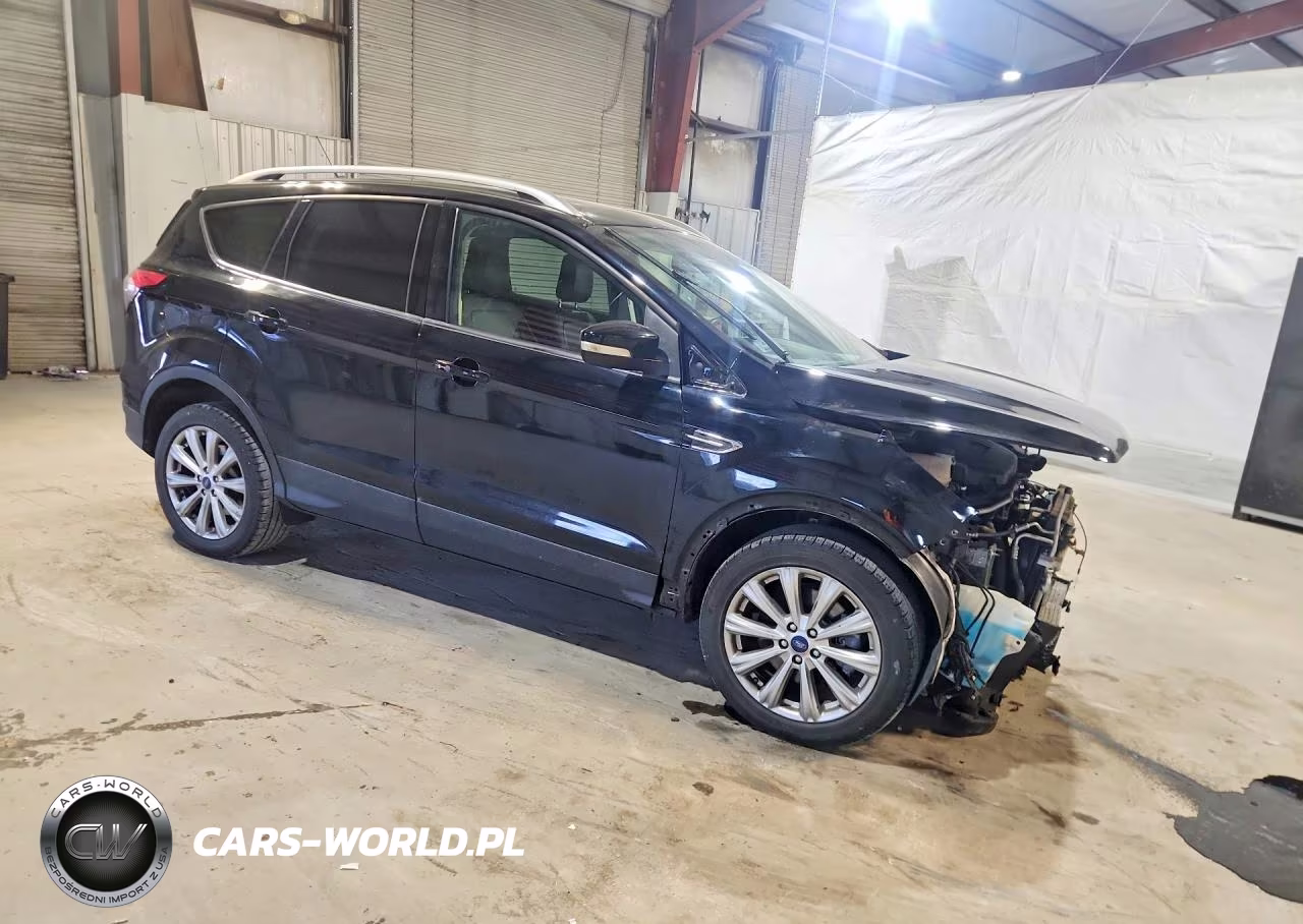 2018 Ford Escape Titanium VIN:1FMCU9J91JUD46535 - 4