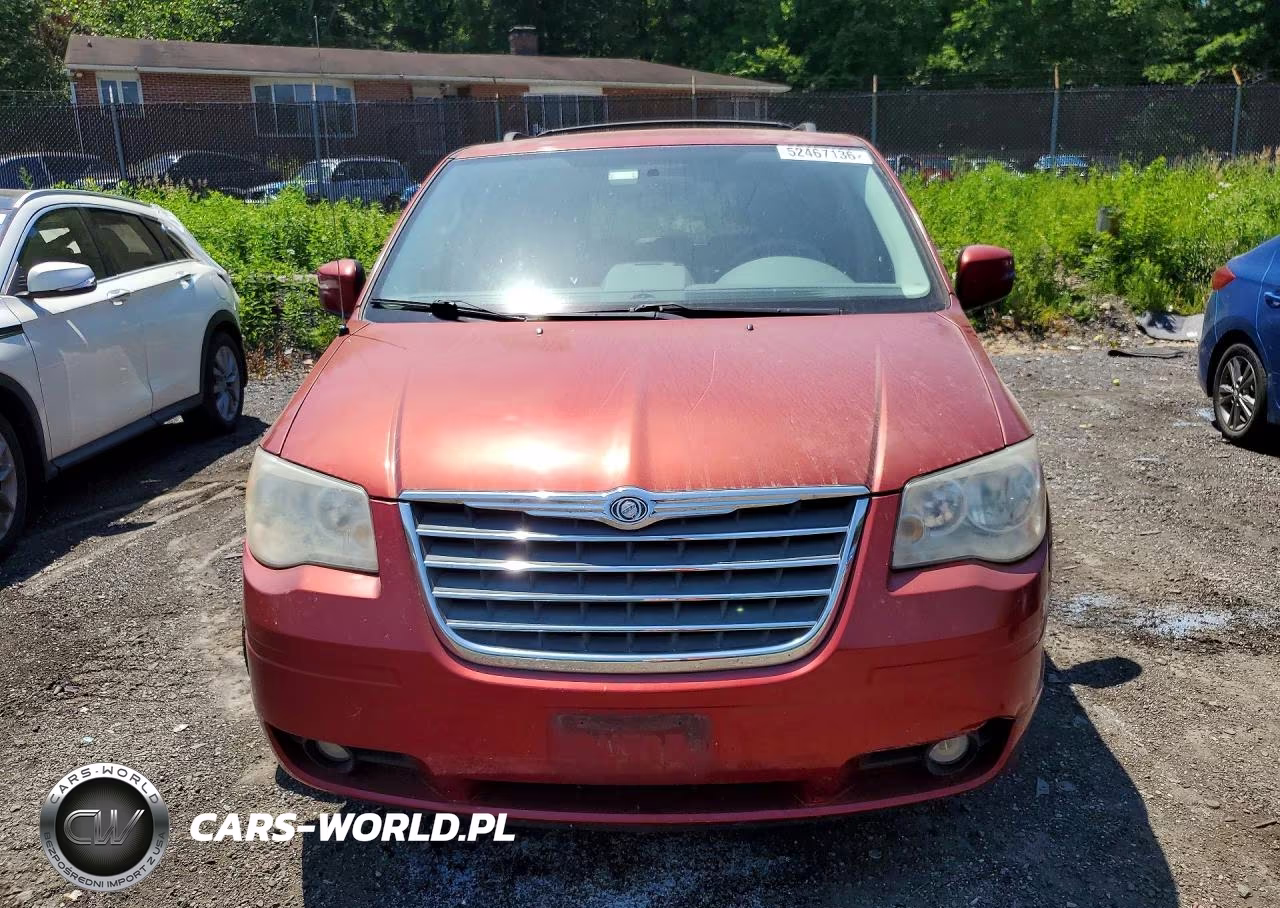 2010 Chrysler Town & Country Touring VIN:2A4RR5D15AR116986 - 5