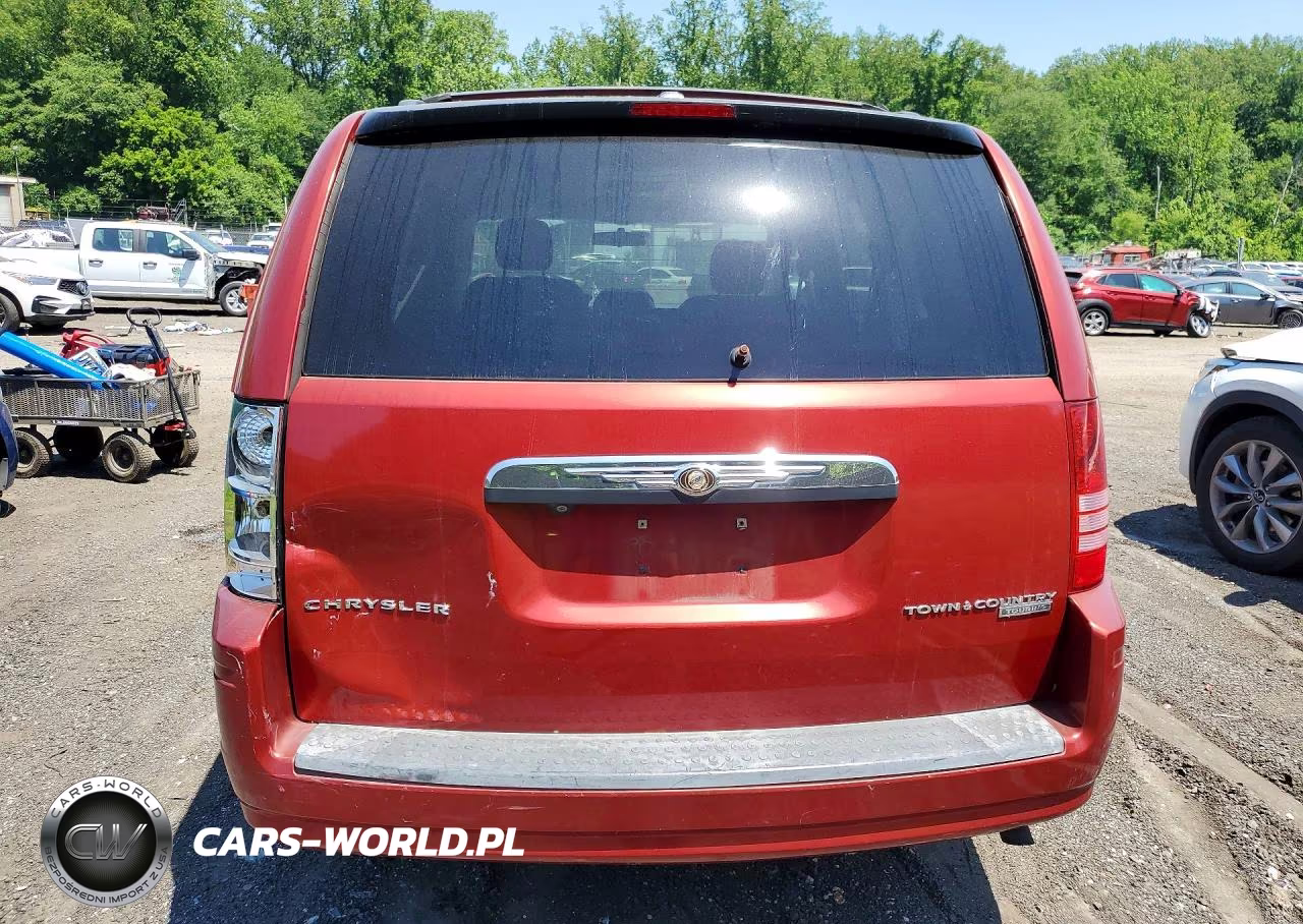 2010 Chrysler Town & Country Touring VIN:2A4RR5D15AR116986 - 6