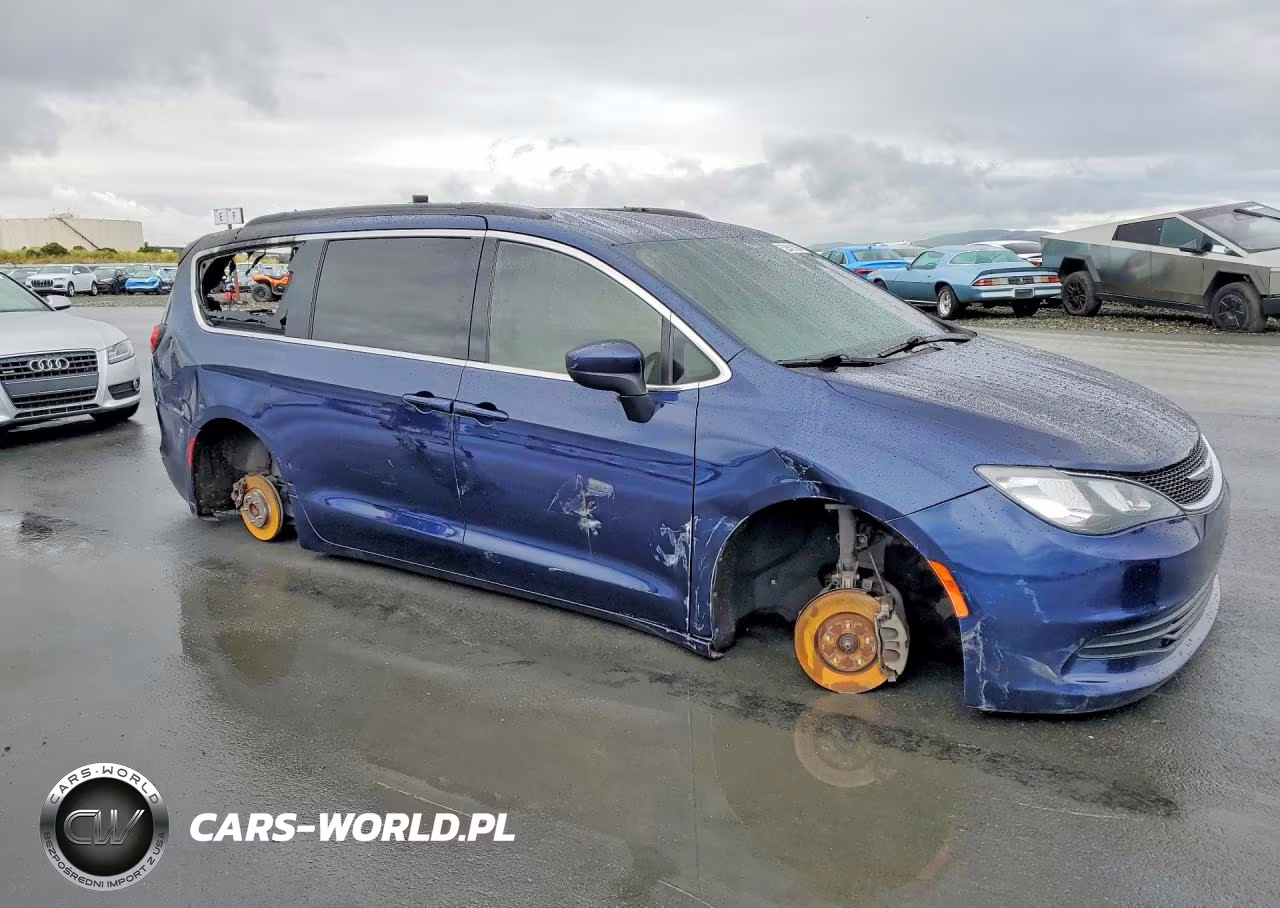 2020 Chrysler Voyager Lxi VIN:2C4RC1DG3LR192116 - 4
