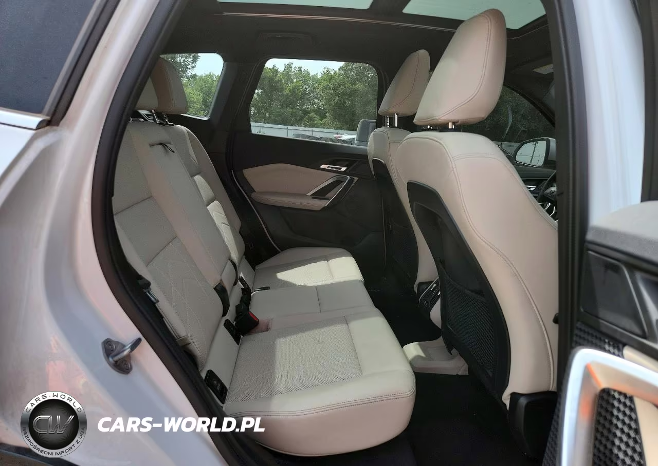 2024 BMW X1 xDrive28I VIN:WBX73EF0XR5Y84297 - 11