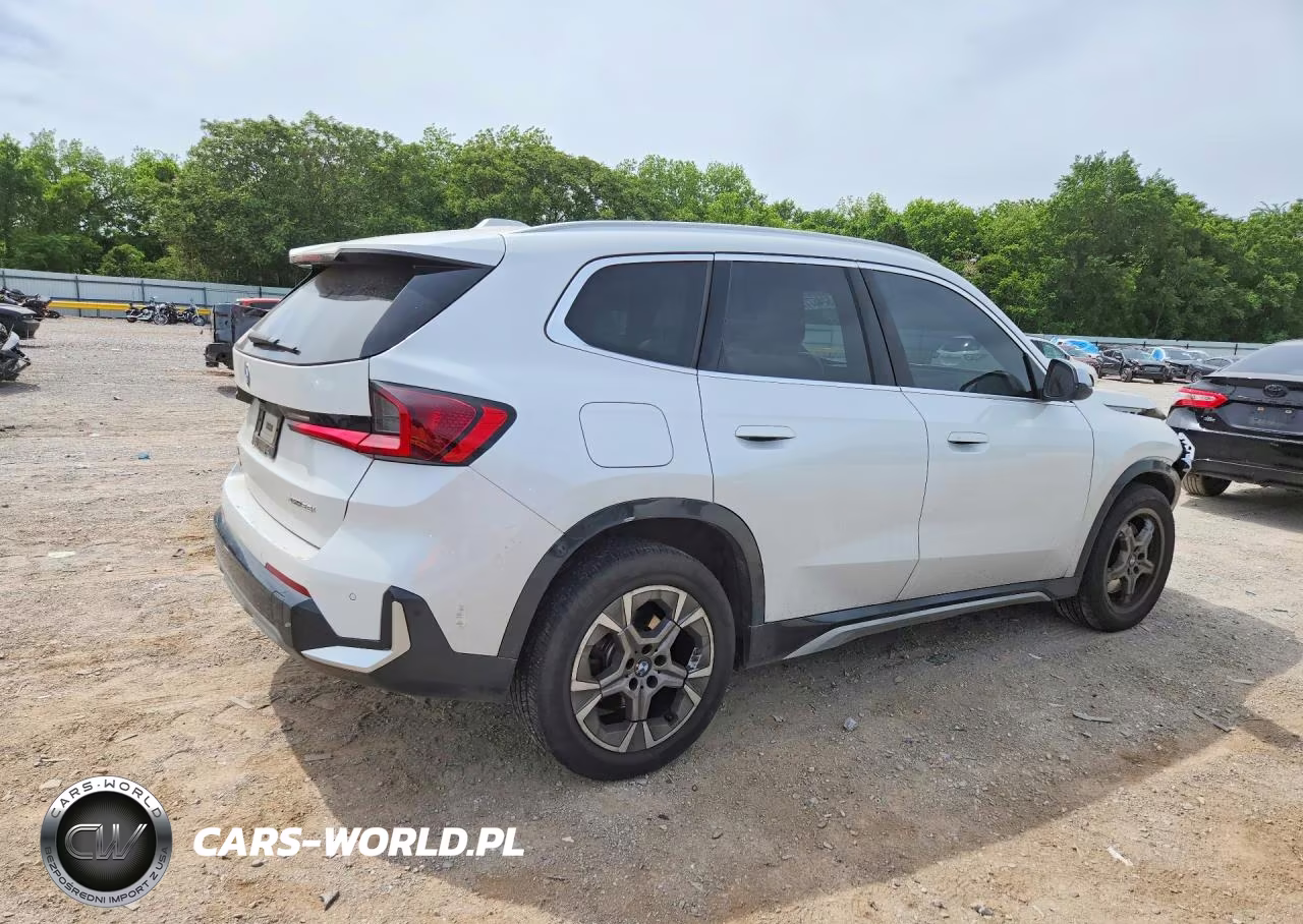 2024 BMW X1 xDrive28I VIN:WBX73EF0XR5Y84297 - 3