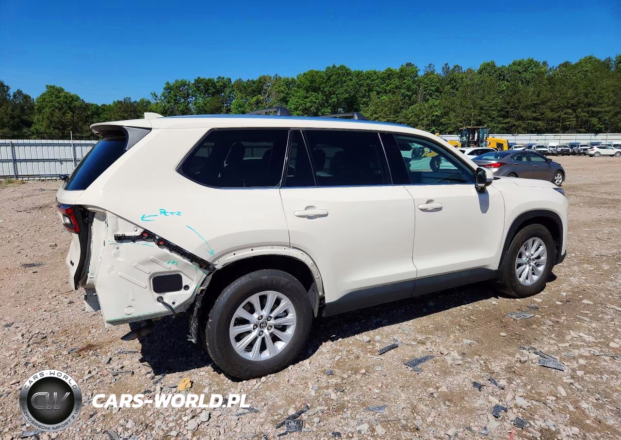 2024 Toyota Grand Highlander Xle VIN:5TDAAAB50RS069152 - 3