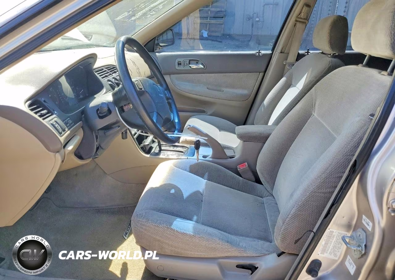 1996 Honda Accord Lx VIN:1HGCE1820TA000638 - 7