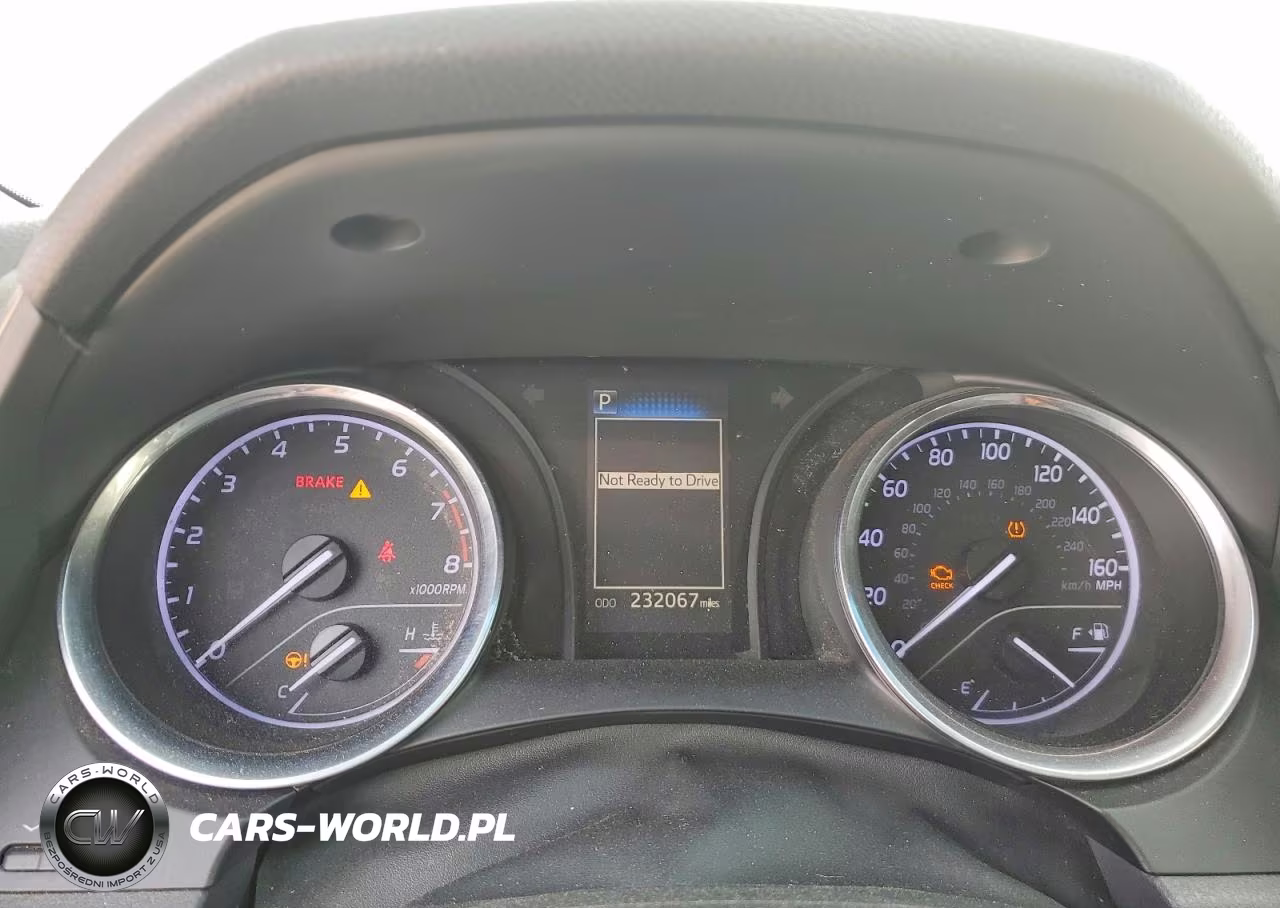 2018 Toyota Camry L VIN:4T1B11HK7JU641458 - 9