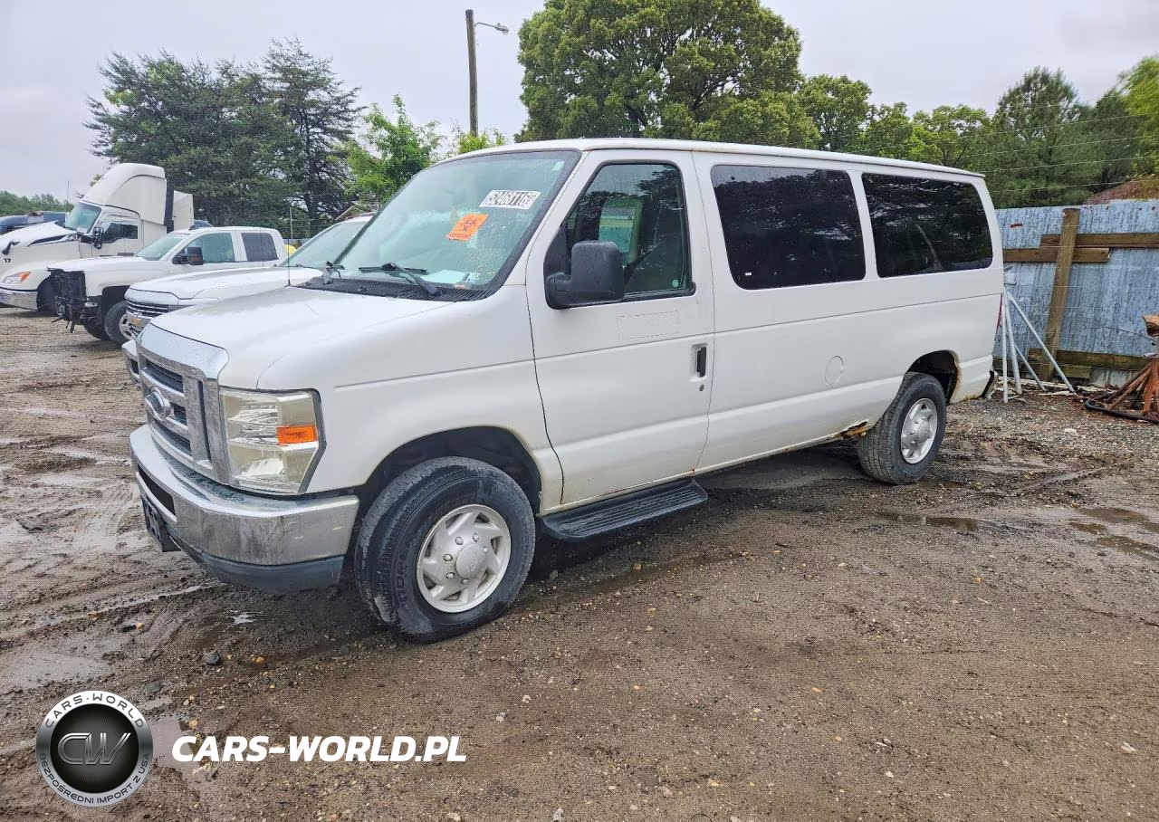 2009 Ford Econoline E350 Super Duty Wagon