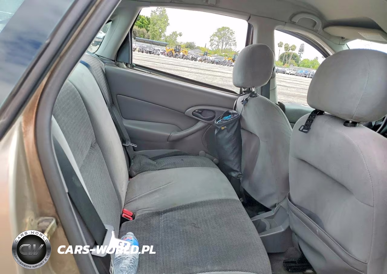 2003 Ford Focus Lx VIN:1FAFP33Z63W329438 - 10