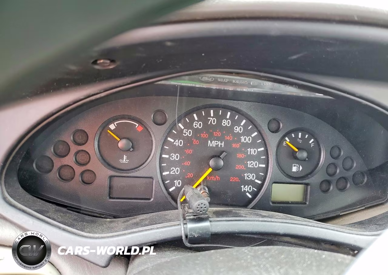2003 Ford Focus Lx VIN:1FAFP33Z63W329438 - 9