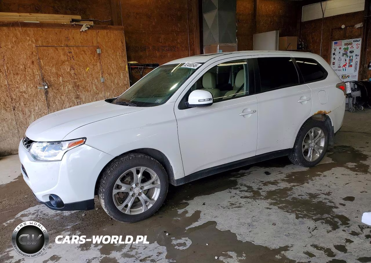 2014 Mitsubishi Outlander Se