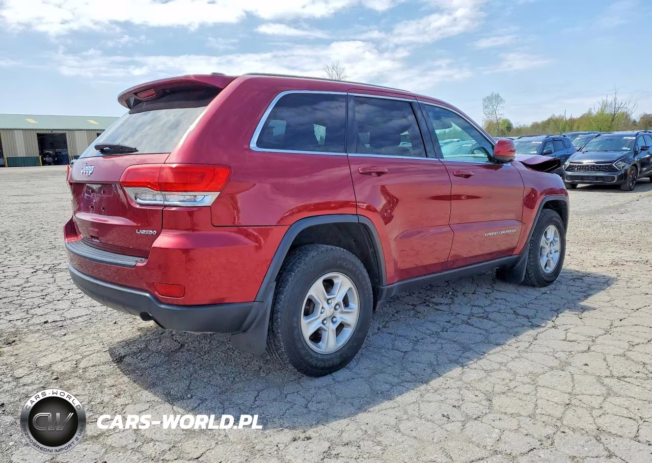 2014 Jeep Grand Cherokee Laredo VIN:1C4RJFAG2EC224993 - 3