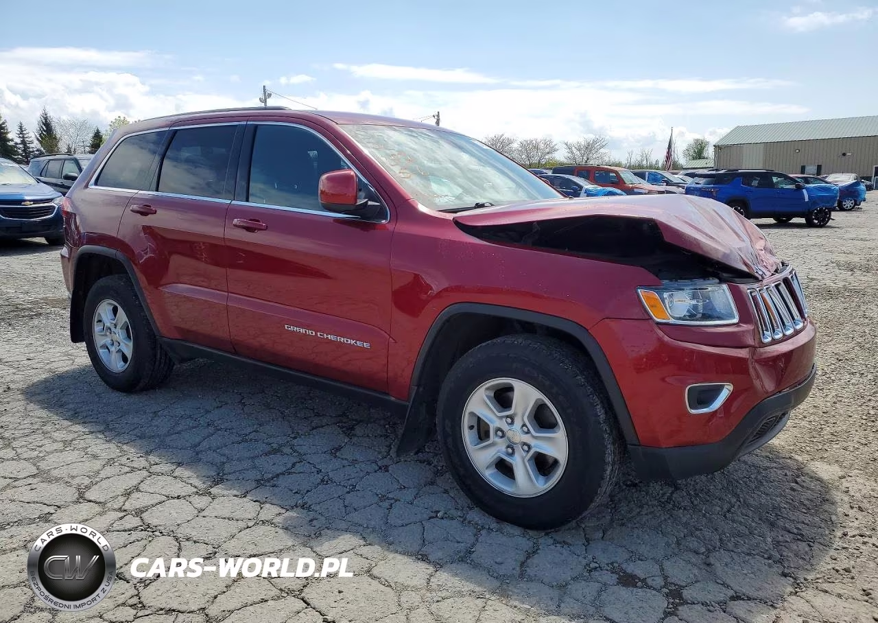 2014 Jeep Grand Cherokee Laredo VIN:1C4RJFAG2EC224993 - 4