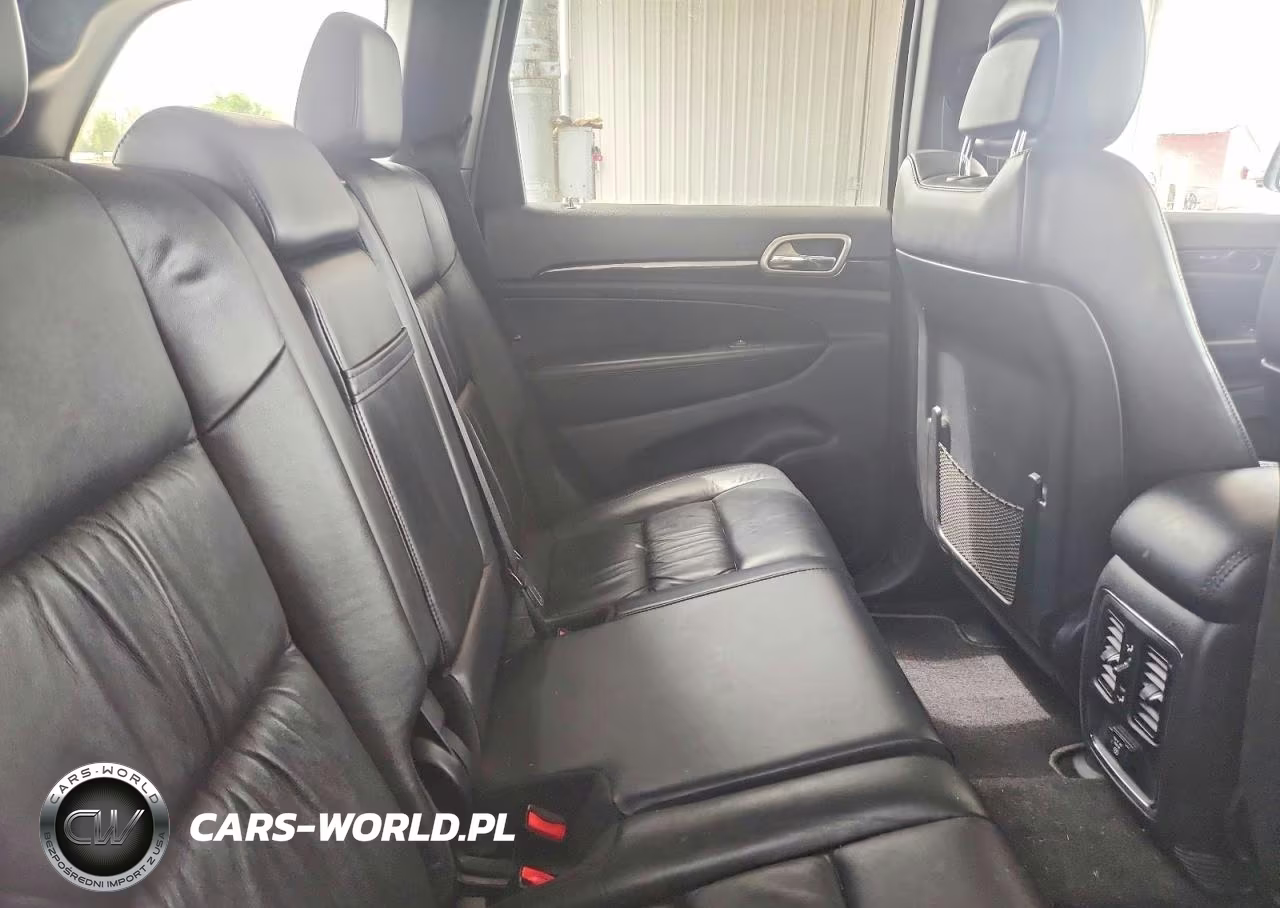 2013 Jeep Grand Cherokee Laredo VIN:1C4RJFAT4DC576534 - 11