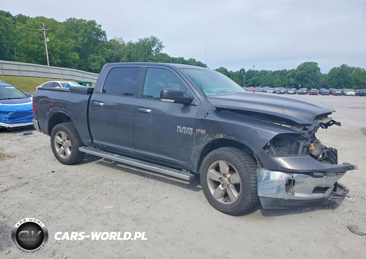 2017 Ram 1500 Slt VIN:1C6RR7LT0HS852349 - 4