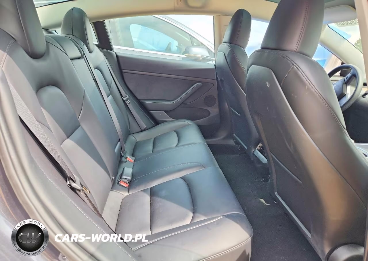 2023 Tesla Model 3 VIN:5YJ3E1EA4PF668143 - 10