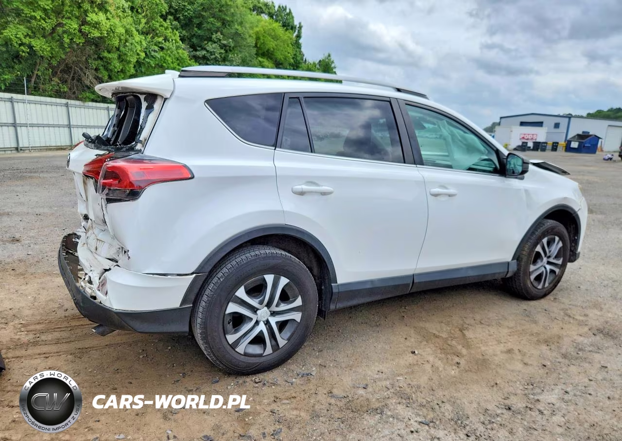 2017 Toyota Rav4 Le VIN:2T3ZFREV3HW404433 - 3
