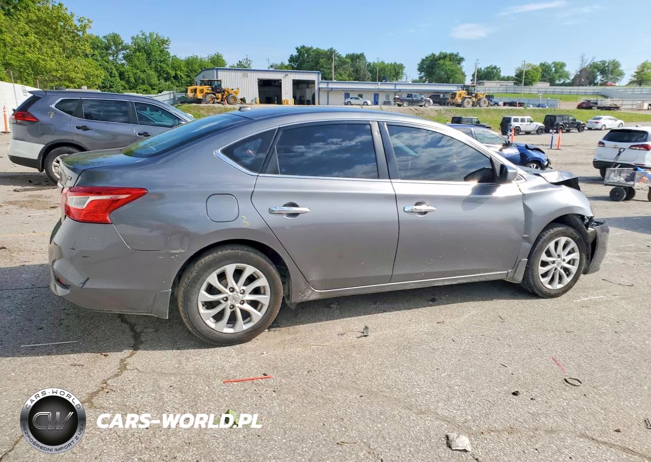 2017 Nissan Sentra Sv VIN:3N1AB7AP6HY246817 - 3