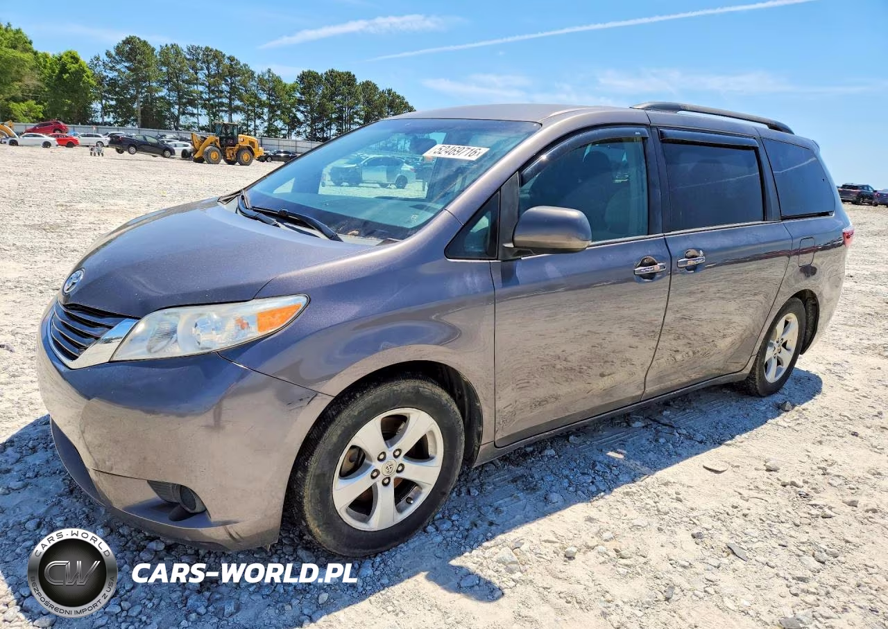 2016 Toyota Sienna Le