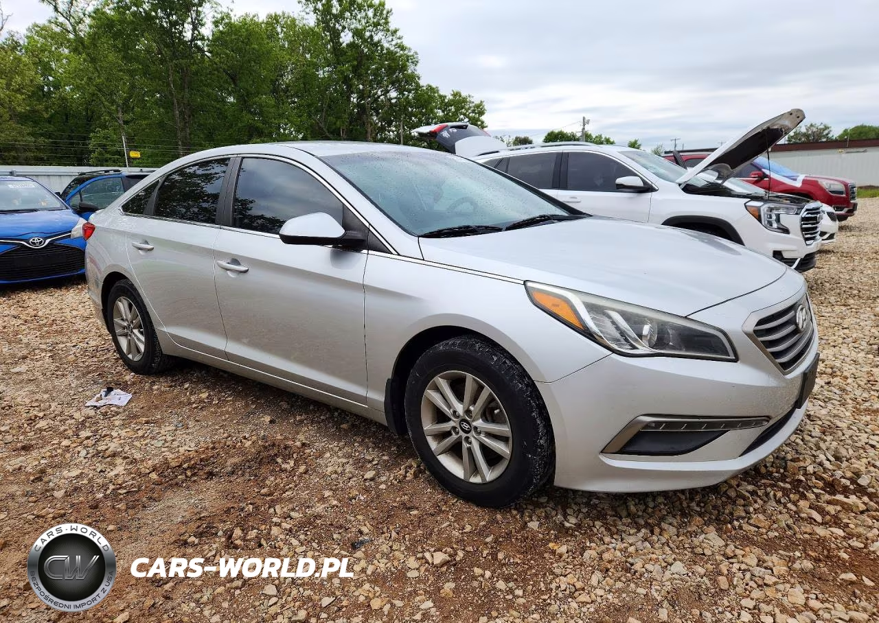 2015 Hyundai Sonata Se VIN:5NPE24AF7FH085621 - 4