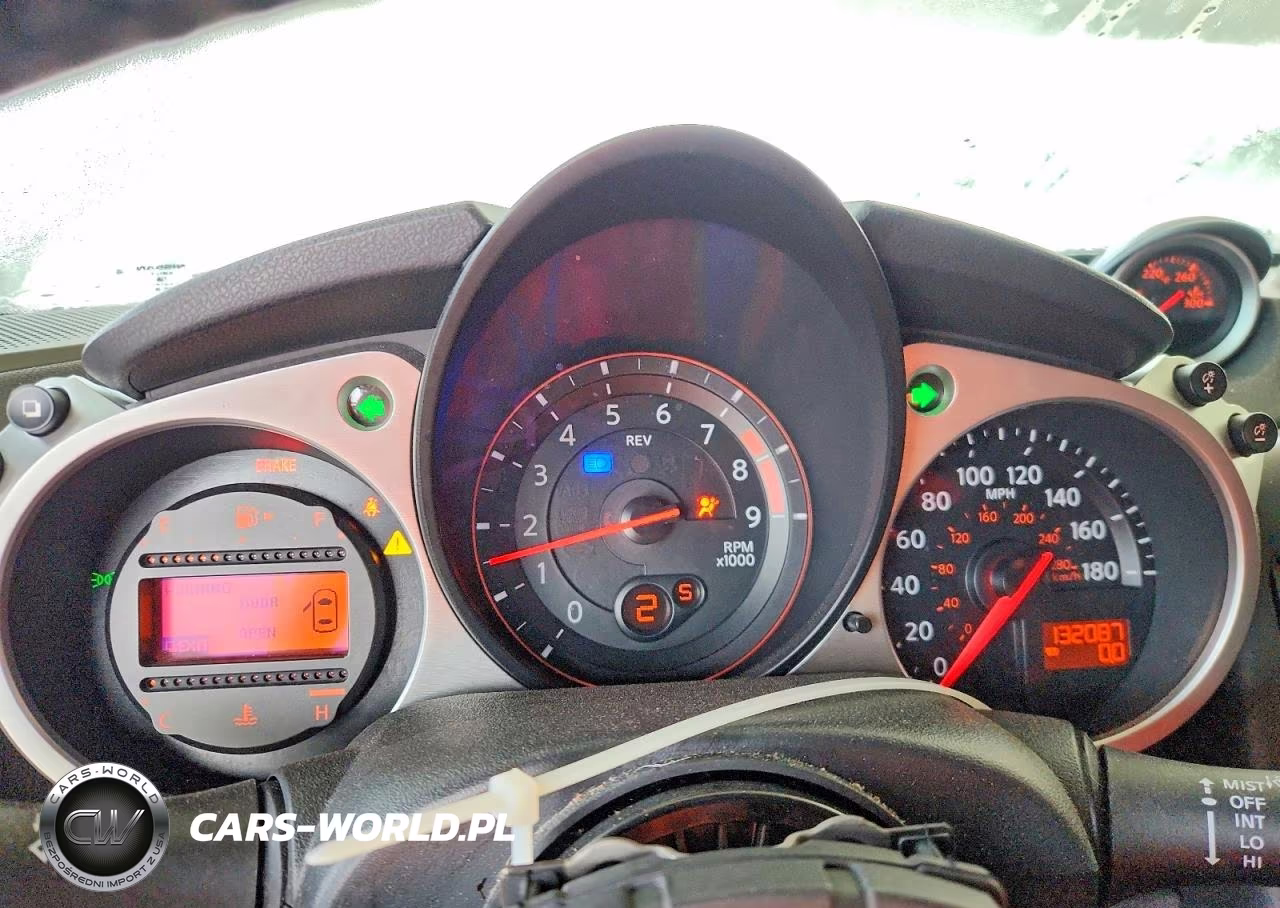 2013 Nissan 370Z Base VIN:JN1AZ4EH1DM380662 - 9