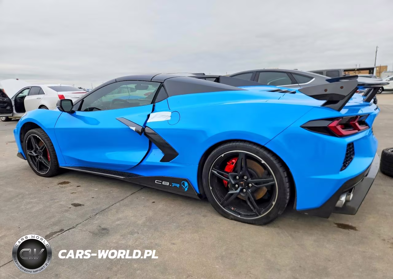 2021 Chevrolet Corvette Stingray 2Lt VIN:1G1YB3D43M5106343 - 2