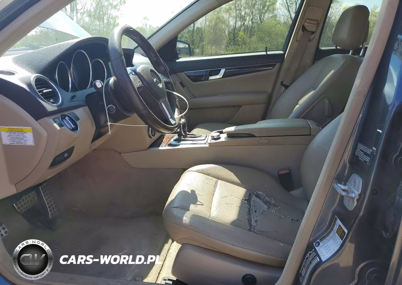 2013 Mercedes-Benz C 300 4Matic VIN:WDDGF8AB1DA881244 - 7