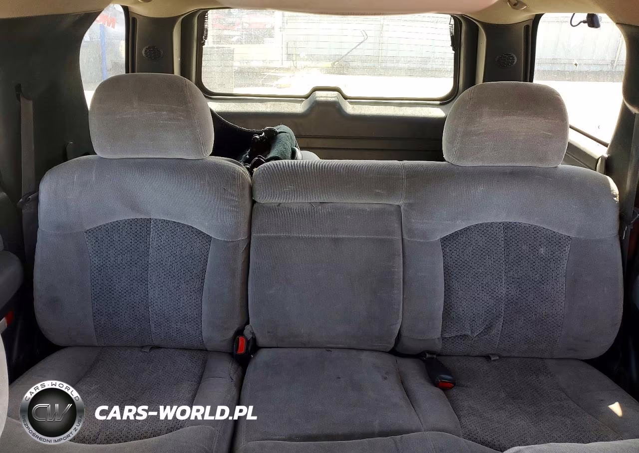 2001 Chevrolet Tahoe K1500 VIN:1GNEK13T91J184952 - 10