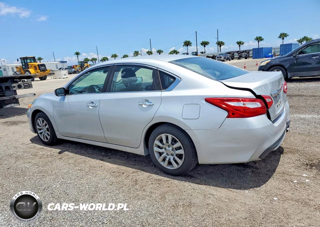 2017 Nissan Altima 2.5 S VIN:1N4AL3AP2HN335354 - 2