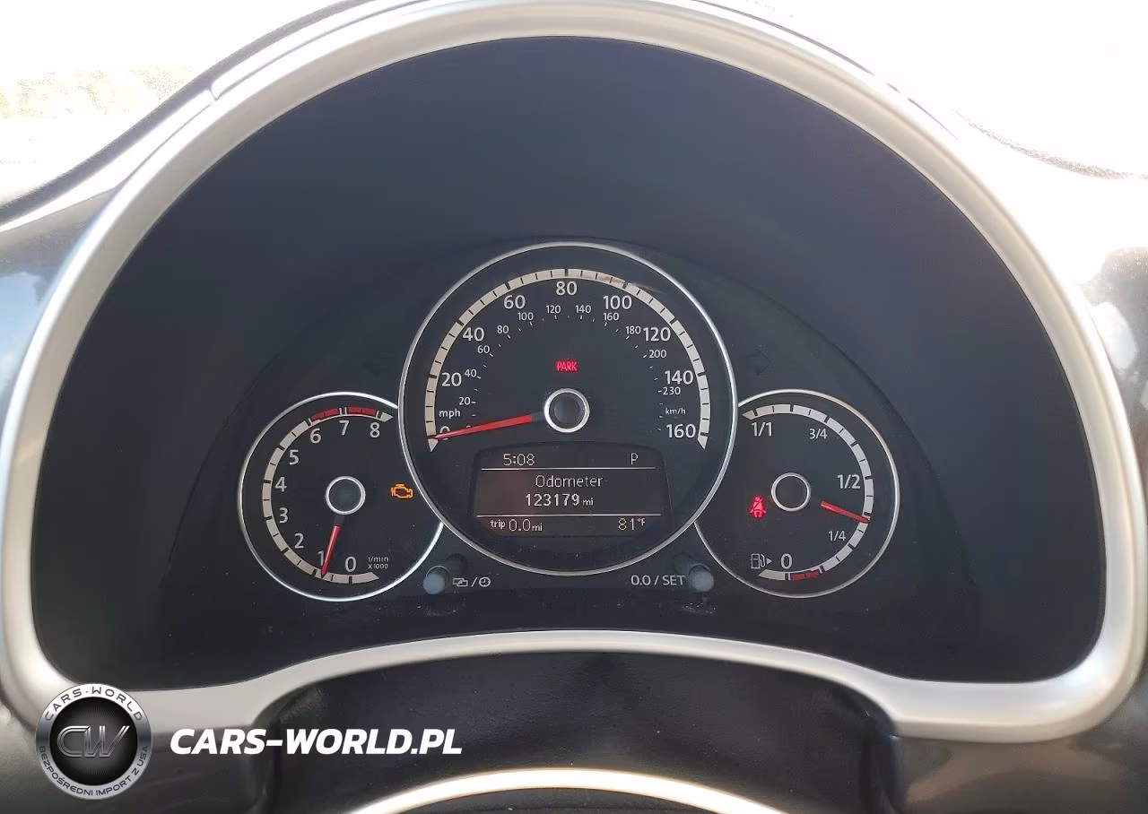 2013 Volkswagen Beetle VIN:3VWJP7ATXDM663271 - 8