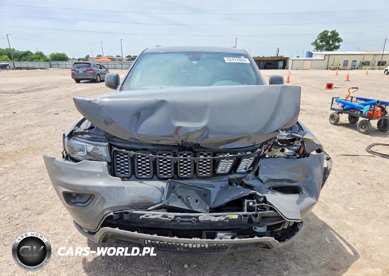 2019 Jeep Grand Cherokee Laredo VIN:1C4RJEAG3KC615107 - 5