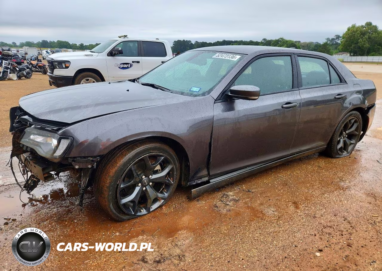 2021 Chrysler 300 S – zdjęcie 1 z 13