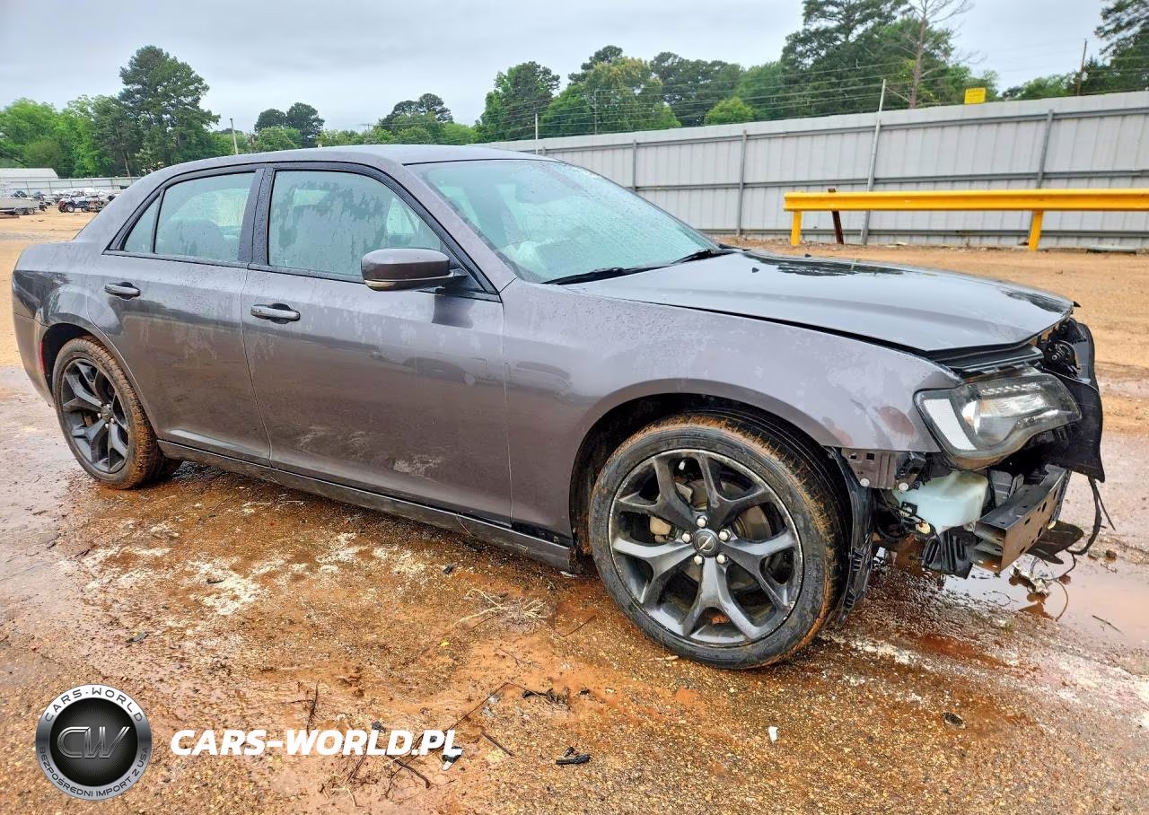 2021 Chrysler 300 S VIN:2C3CCABG8MH626437 - 4