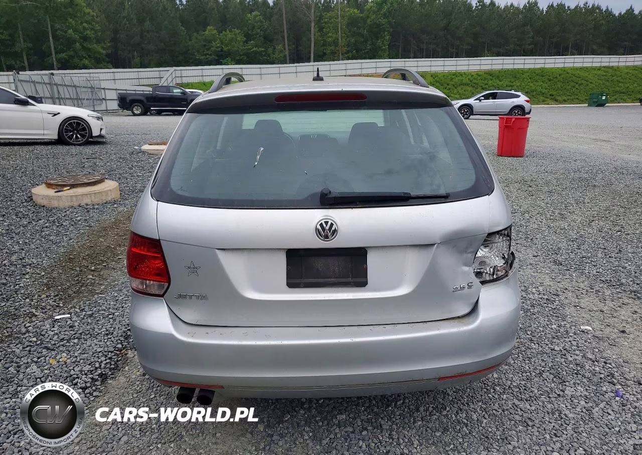 2013 Volkswagen Jetta S VIN:3VWPP7AJ6DM675782 - 6