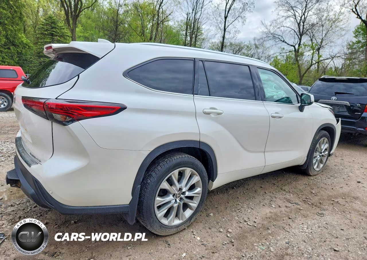 2020 Toyota Highlander Limited VIN:5TDDZRBH1LS012903 - 3