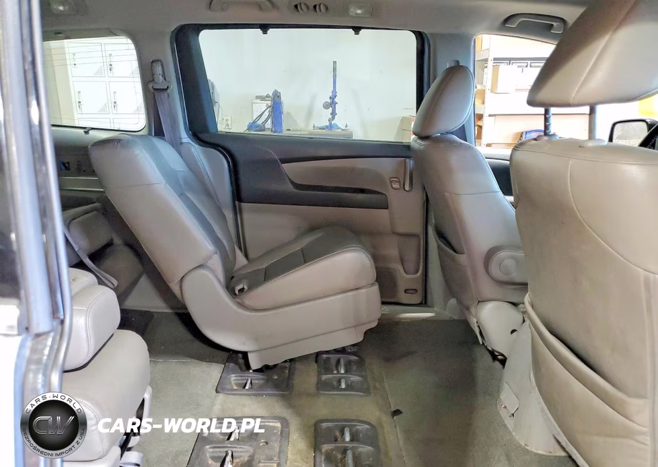 2013 Honda Odyssey Touring VIN:5FNRL5H95DB023201 - 11