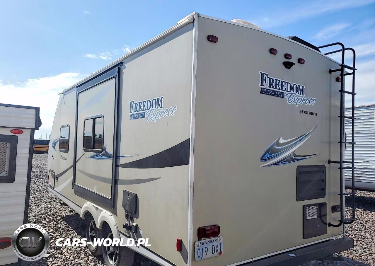 2020 Forest River Freedom Express Camper VIN:5ZT2FEHB1LW009140 - 3