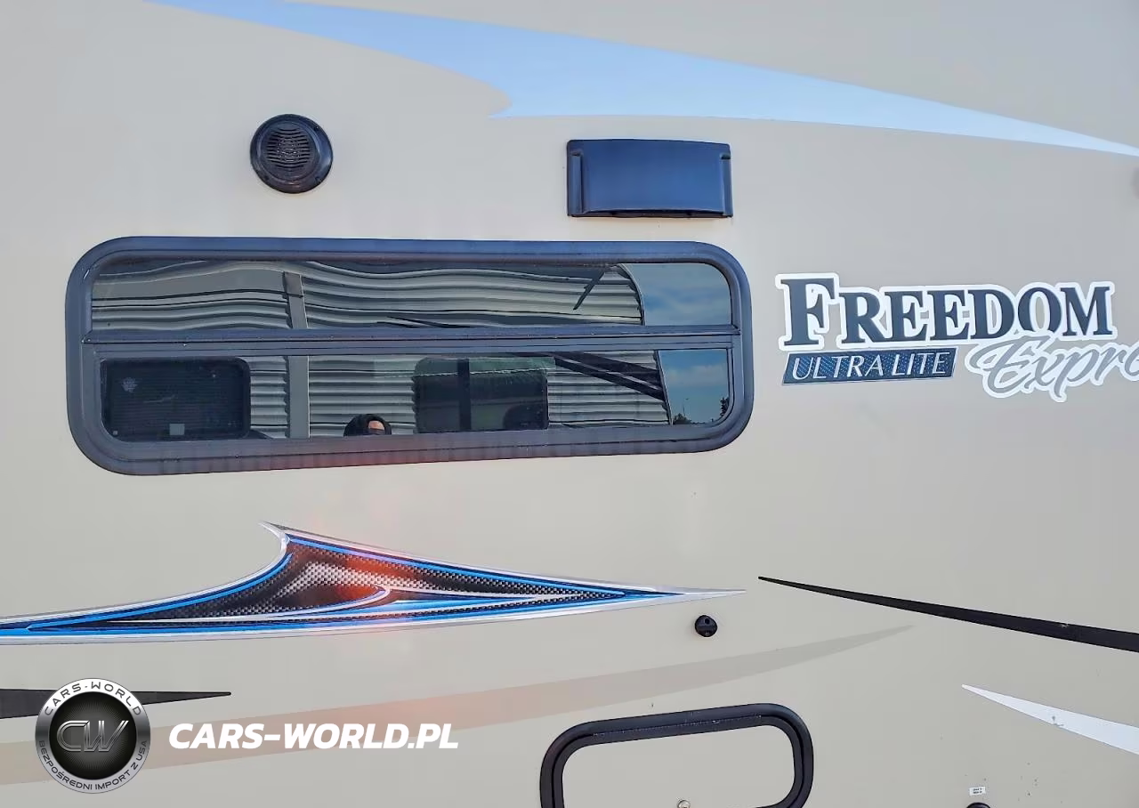 2020 Forest River Freedom Express Camper VIN:5ZT2FEHB1LW009140 - 5
