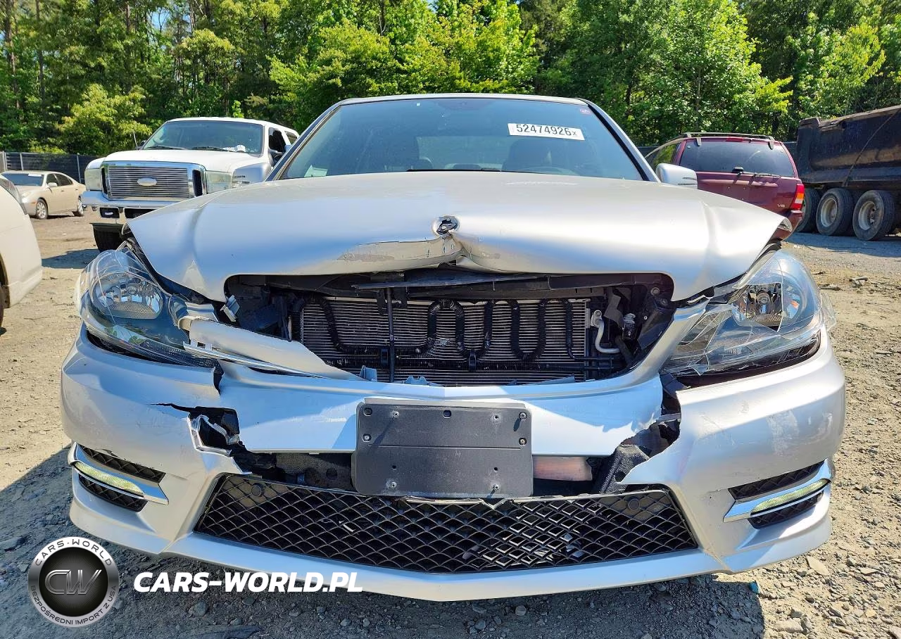 2013 Mercedes-Benz C 300 4Matic VIN:WDDGF8AB9DR300882 - 5