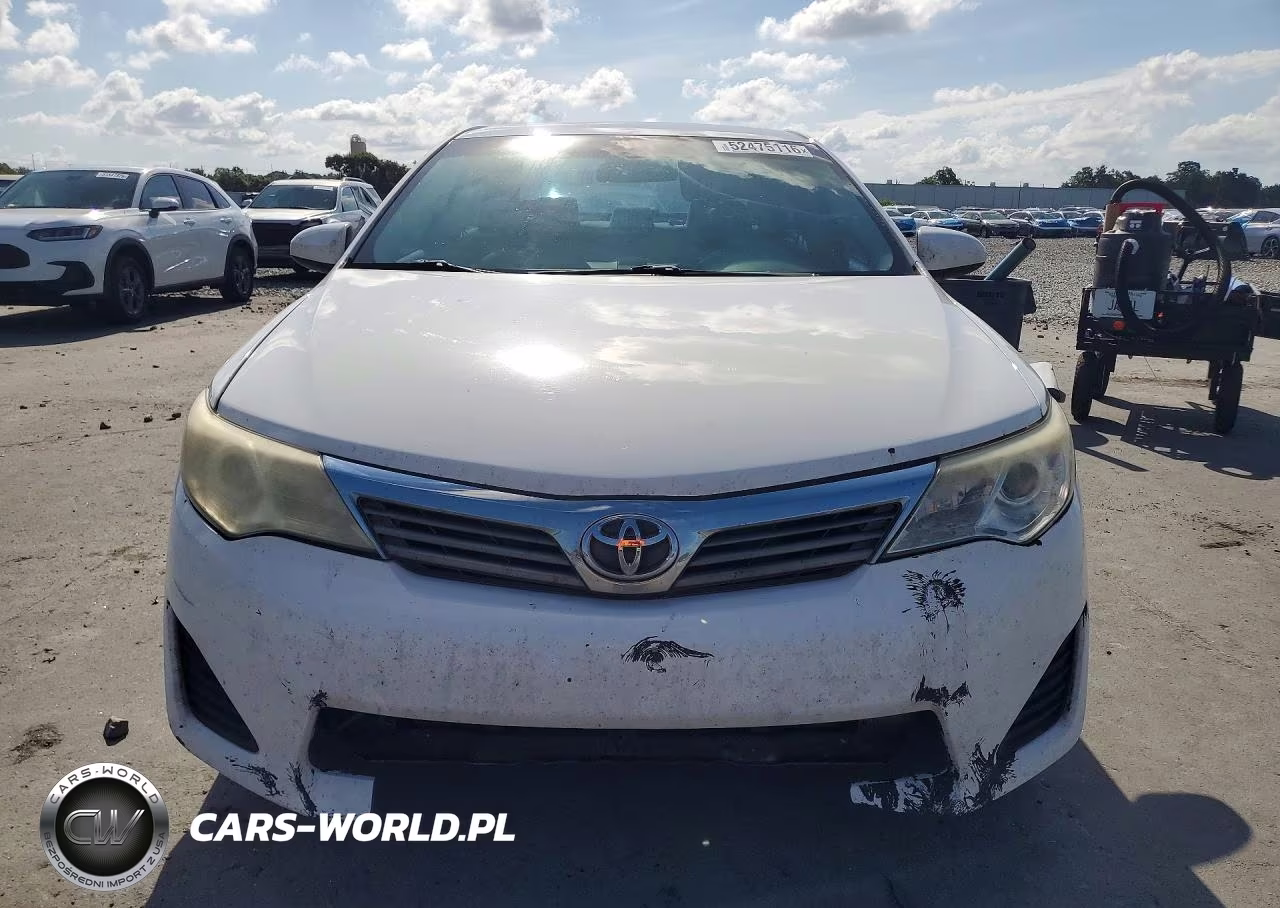 2014 Toyota Camry L VIN:4T1BF1FK9EU862683 - 5