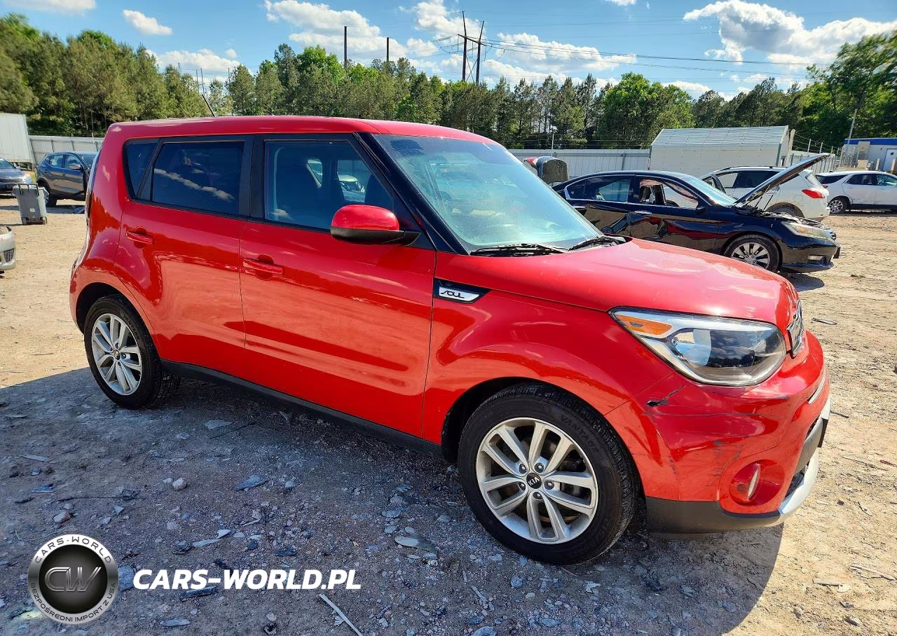 2018 Kia Soul + VIN:KNDJP3A51J7543944 - 4