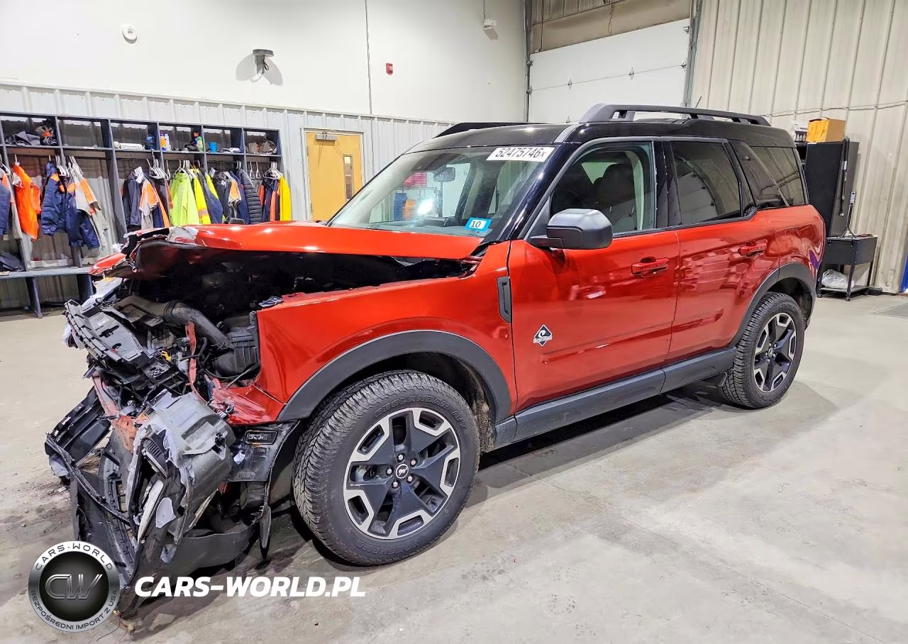 2024 Ford Bronco Sport Outer Banks – zdjęcie 1 z 13