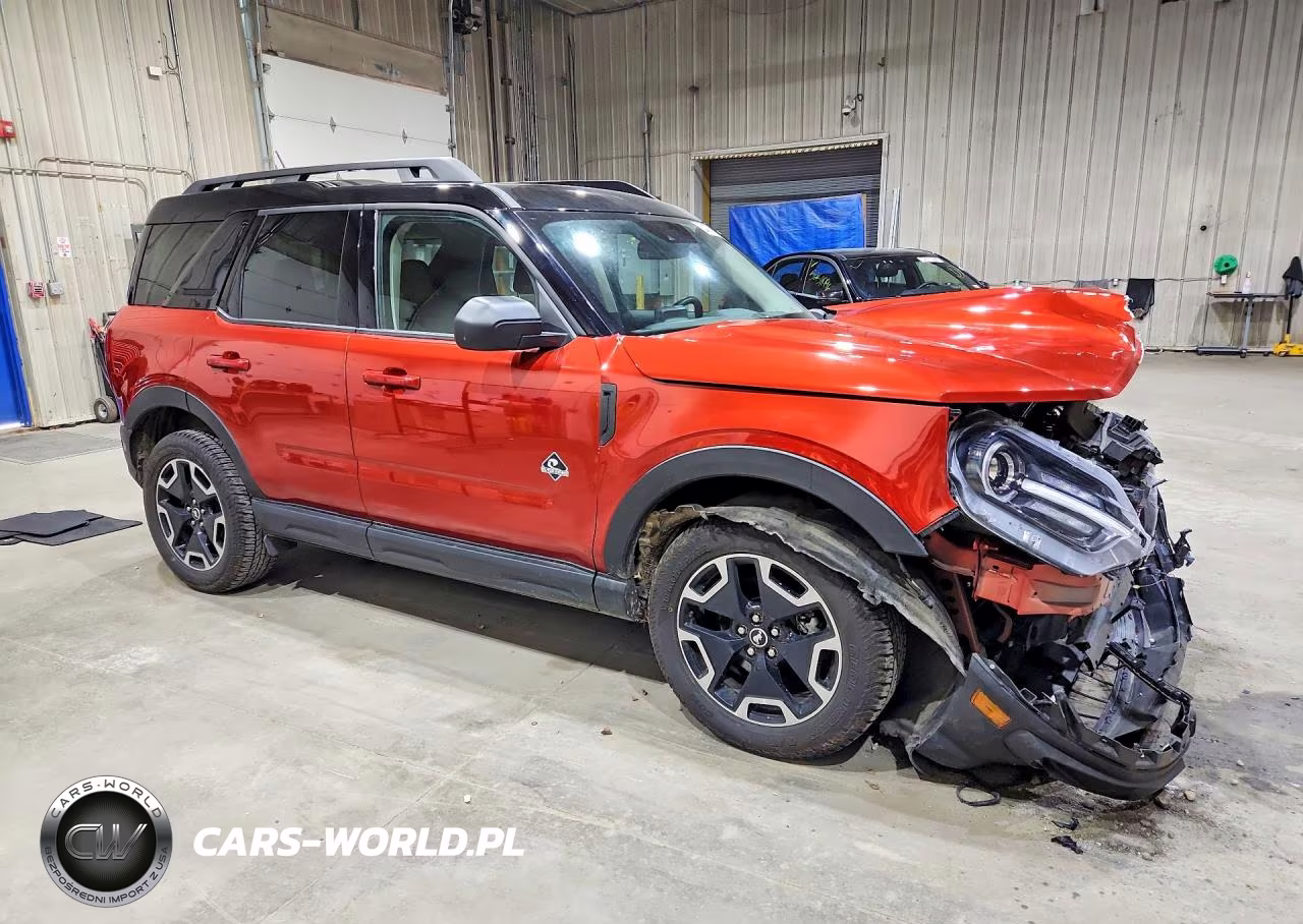 2024 Ford Bronco Sport Outer Banks VIN:3FMCR9C66RRE45570 - 4