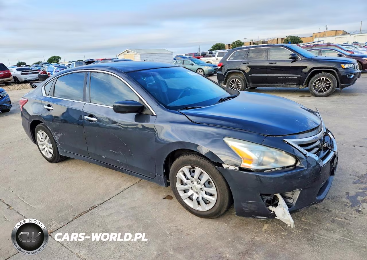 2013 Nissan Altima 2.5 VIN:1N4AL3AP8DC127386 - 4