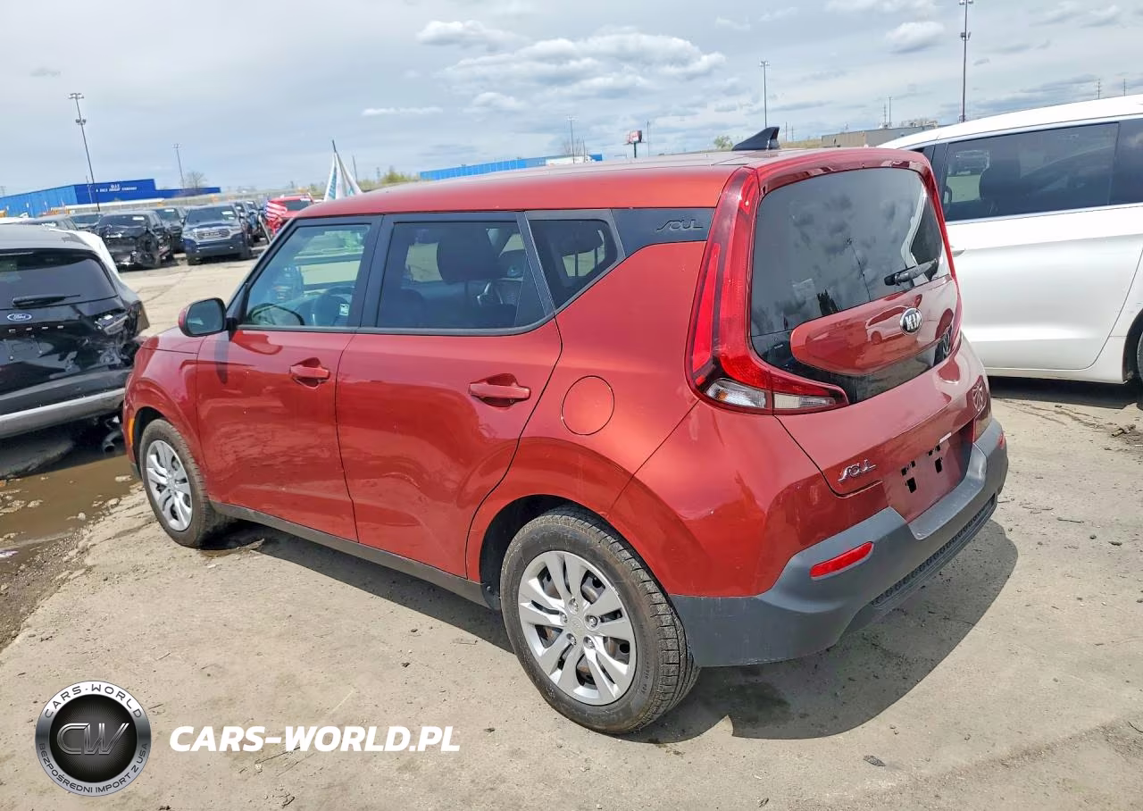 2021 Kia Soul VIN:KNDJ23AU4M7754114 - 2